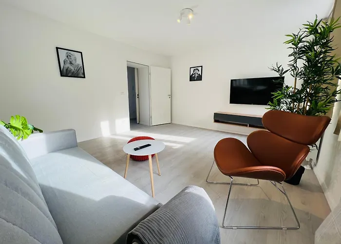 Deluxe Apartments - 1 & 2 Bedroom - Zentral - 10 Min Messe