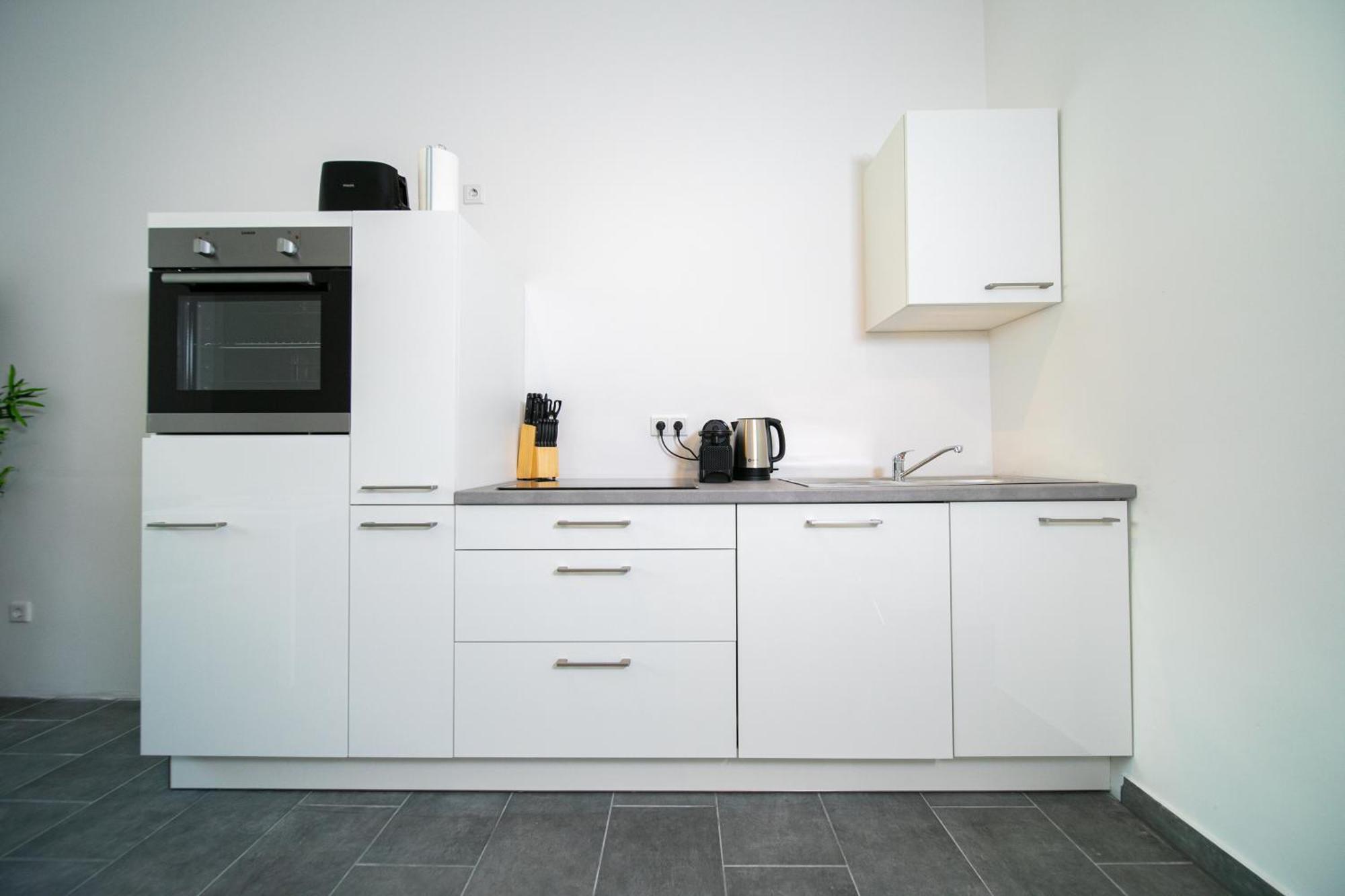 Apartment Deluxe - 1 & 2 Bedroom - Zentral - 10 Min Messe *