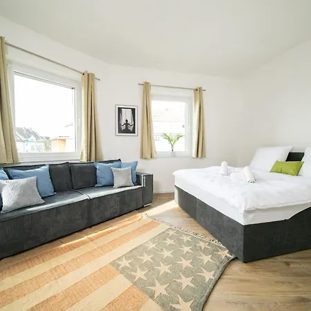 Deluxe - 1 & 2 Bedroom - Zentral - 10 Min Messe * Düsseldorf